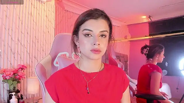 KatyParisi online show from February 12, 2026, 8:47 am