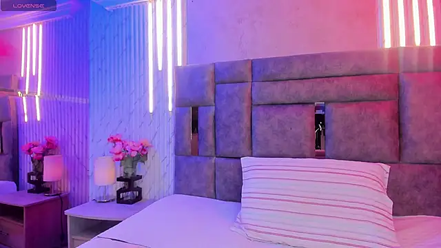 KatyParisi online show from February 23, 2026, 8:31 pm