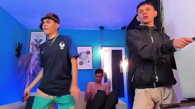 DesiresOfOlympus  online show from February 10, 2026, 12:15 pm