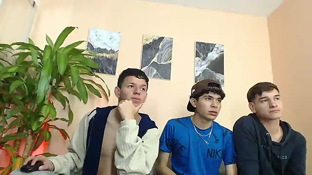 DesiresOfOlympus  online show from February 25, 2026, 9:14 pm