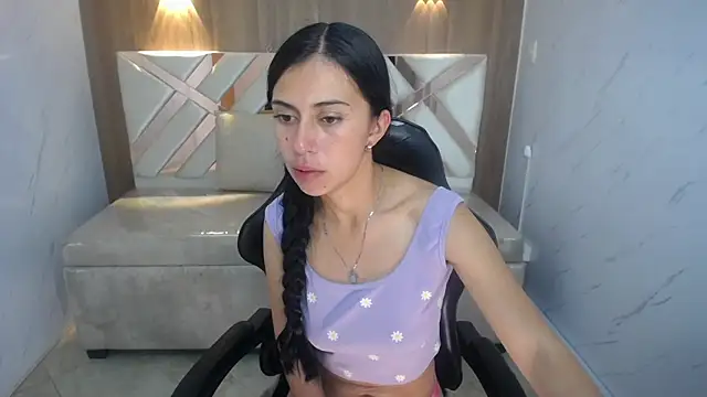 Snapshot of Abby1_b_ chatting on February 2, 2026, 8:19 pm Abby1 b online show from February 2, 2026, 8:19 pm