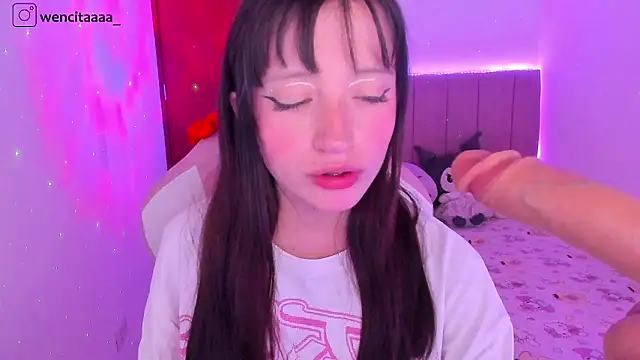 Snapshot of wenn_ chatting on February 17, 2026, 12:08 am wenn online show from February 17, 2026, 12:08 am