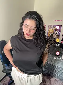 Ales Kitten Live online show from May 21, 2026, 9:23 pm
