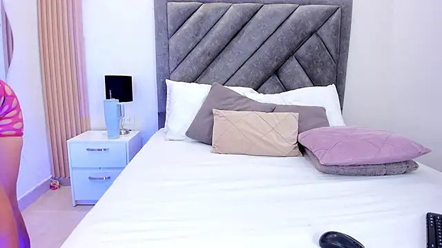 ChanelAnderson online show from February 2, 2026, 9:47 pm