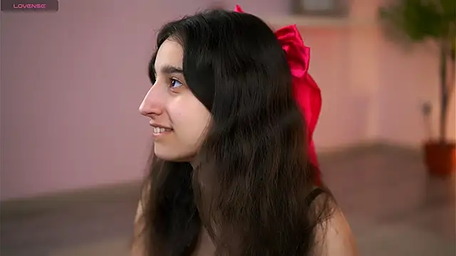 JullyFox online show from May 17, 2026, 11:21 am