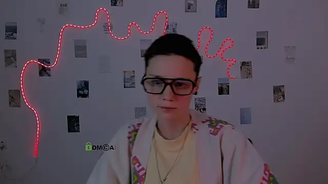 emi fade online show from February 5, 2026, 1:51 pm