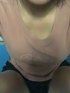 Tran DungXX online show from May 3, 2026, 5:34 am