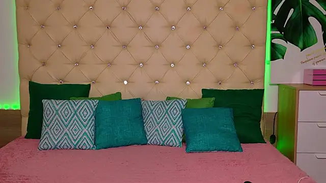 AwaMax online show from March 27, 2026, 8:26 am