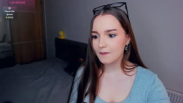 CrissyKales online show from March 2, 2026, 4:03 pm