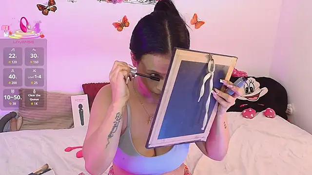 Kristin    online show from March 1, 2026, 2:55 am