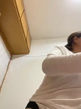 Youyou 12 online show from April 1, 2026, 2:25 pm