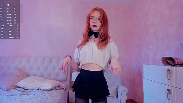 TarynPalek online show from March 31, 2026, 7:21 am