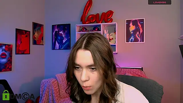 laurenmurrr online show from March 22, 2026, 10:39 am