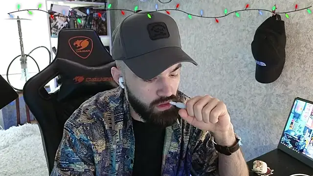  Mostly  online show from February 6, 2026, 12:34 pm