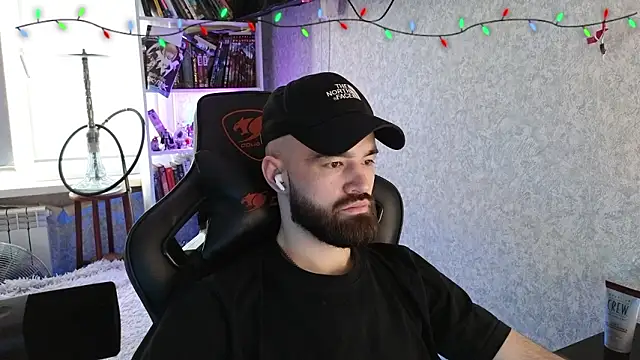  Mostly  online show from February 3, 2026, 12:54 pm