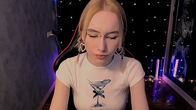 crybambi online show from February 11, 2026, 7:08 am