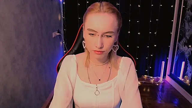 crybambi online show from February 23, 2026, 7:53 am