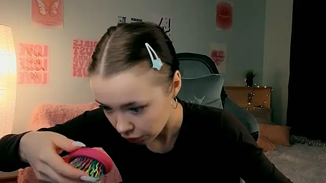 Vexnexe online show from March 1, 2026, 7:03 pm