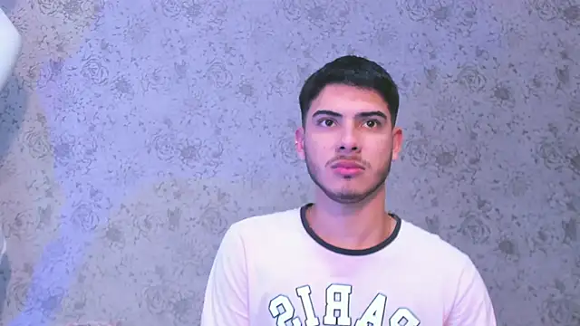 Snapshot of Apolo_Gray chatting on February 11, 2026, 4:34 am Apolo Gray online show from February 11, 2026, 4:34 am