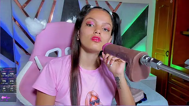 Snapshot of isa_kolins chatting on February 27, 2026, 10:48 am isa kolins online show from February 27, 2026, 10:48 am