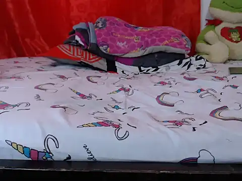 Emily dirty26 online show from February 7, 2026, 8:39 pm