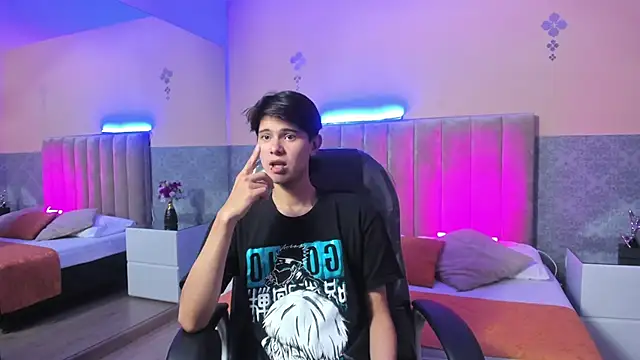 Derek Sinn online show from March 17, 2026, 8:01 pm