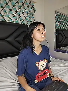 EmmaWilliamss4 online show from January 31, 2026, 10:19 pm