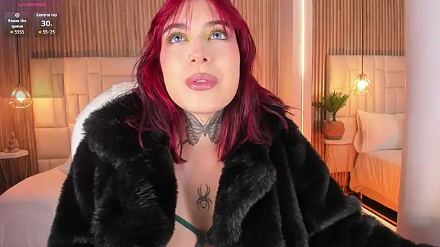 Ravenn21x online show from March 10, 2026, 11:36 am