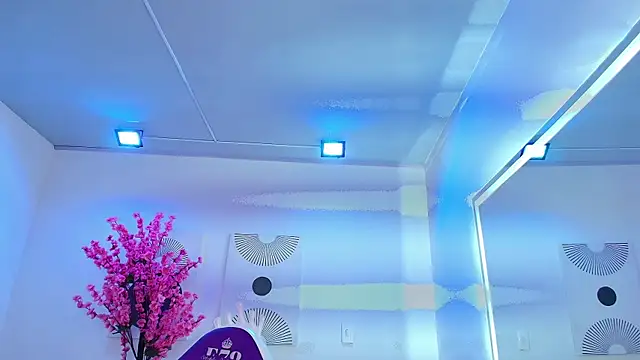 Snapshot of Madisson_pitman chatting on February 25, 2026, 8:19 pm Madisson pitman online show from February 25, 2026, 8:19 pm