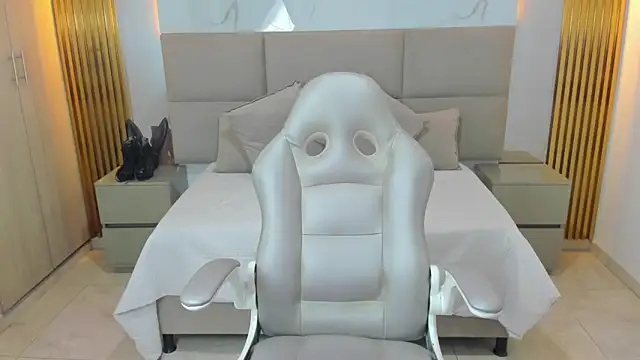 Nasira sultan online show from March 28, 2026, 2:23 am