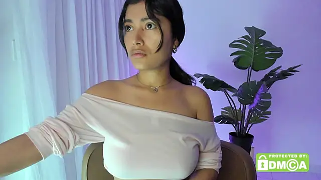 Snapshot of lovesweetash chatting on February 6, 2026, 2:51 am lovesweetash online show from February 6, 2026, 2:51 am