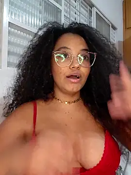 Snapshot of pandinhagamer chatting on February 2, 2026, 4:44 am pandinhagamer online show from February 2, 2026, 4:44 am