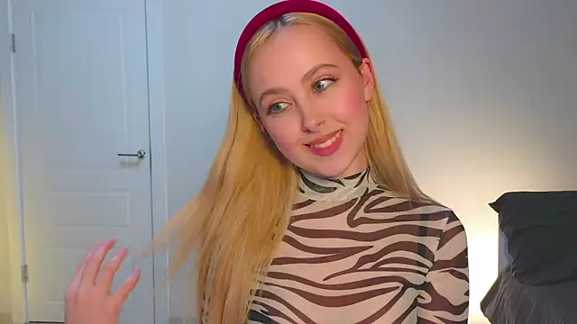 Snapshot of xloex chatting on February 7, 2026, 10:40 pm xloex online show from February 7, 2026, 10:40 pm