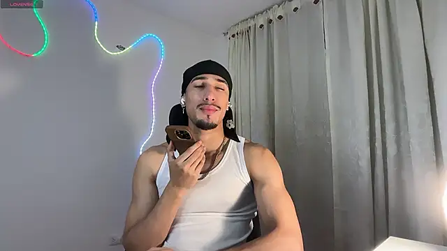 rafael stone11 online show from February 27, 2026, 1:17 am