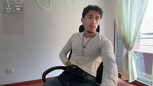 rafael stone11 online show from February 7, 2026, 7:00 pm