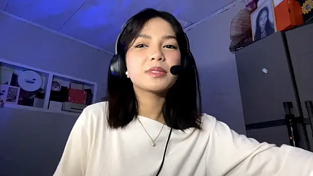 Snapshot of ConstancePorrini chatting on February 5, 2026, 10:22 am ConstancePorrini online show from February 5, 2026, 10:22 am