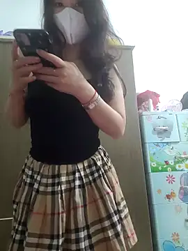 Snapshot of NinaKey chatting on February 27, 2026, 8:14 am NinaKey online show from February 27, 2026, 8:14 am