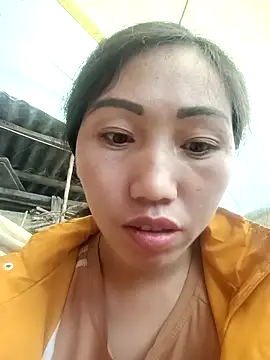 hot-luna- online show from February 27, 2026, 12:55 am