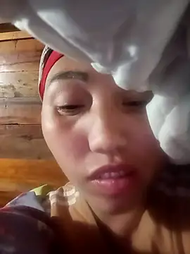 hot-luna- online show from February 14, 2026, 12:38 pm