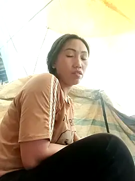 hot-luna- online show from March 10, 2026, 9:57 am