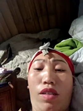 hot-luna- online show from February 3, 2026, 7:19 pm