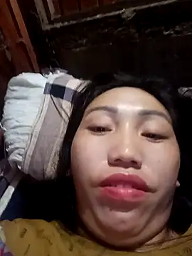 hot-luna- online show from February 16, 2026, 10:18 pm