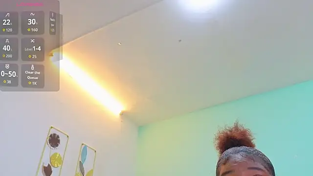 DanielaGil7 online show from March 31, 2026, 12:07 pm