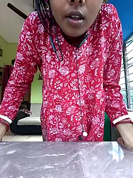 Mahira06 online show from May 10, 2026, 2:26 am