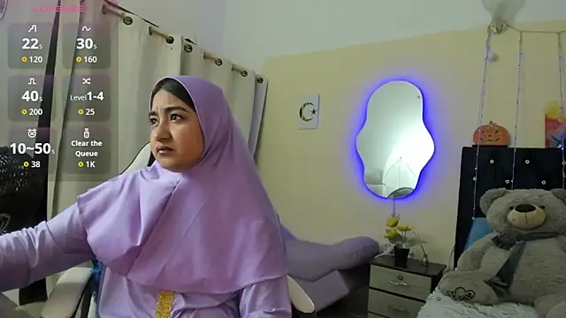 SamiraAwada online show from April 7, 2026, 7:15 pm