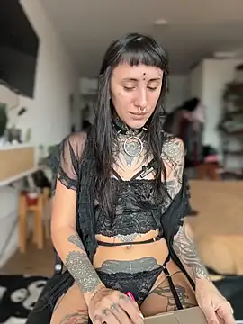 xsadtanas online show from March 17, 2026, 5:05 pm