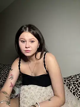 Snapshot of MelisaKis chatting on March 22, 2026, 9:49 pm MelisaKis online show from March 22, 2026, 9:49 pm