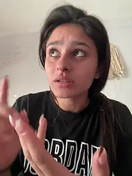 Snapshot of madison90 chatting on February 21, 2026, 9:17 pm madison90 online show from February 21, 2026, 9:17 pm