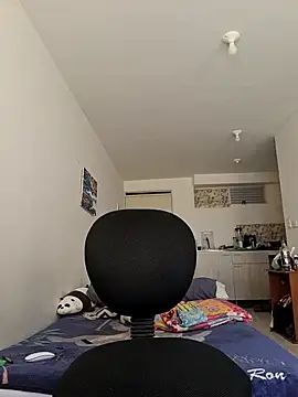 KLEYTON33 online show from February 9, 2026, 6:28 pm