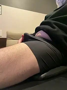 Snapshot of yuuuuusuke00 chatting on February 13, 2026, 1:27 am yuuuuusuke00 online show from February 13, 2026, 1:27 am